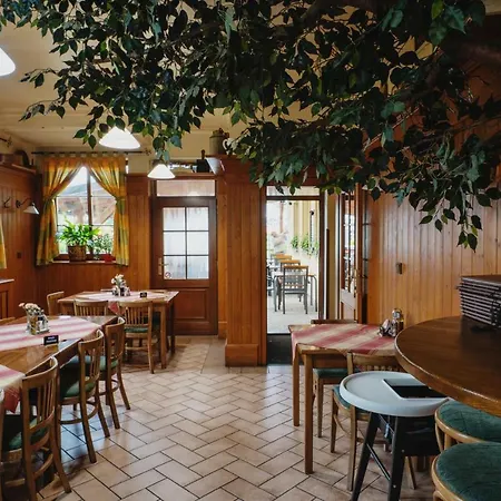 Taverna Отель *