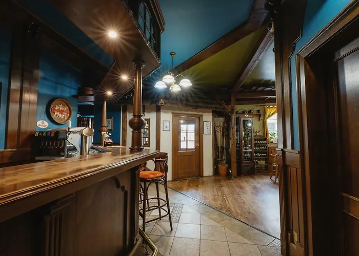 Taverna Отель *