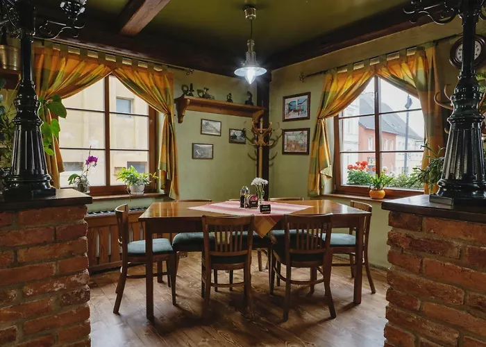 Отель Taverna Яворник